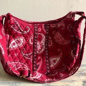 Vera Bradley Shoulder Bag Red Paisley Purse  Retired Quilted Purse Pink